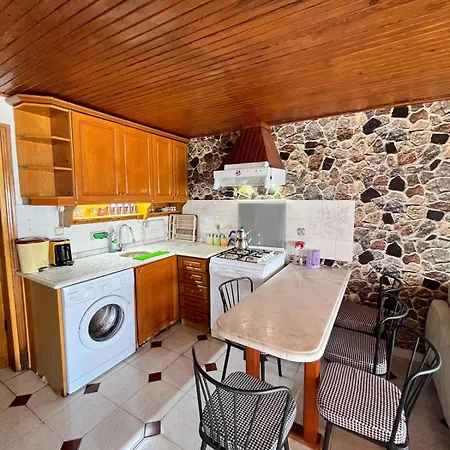 펜션 Scenic Cunda View Duplex With Terrace Near *