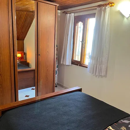 펜션 Scenic Cunda View Duplex With Terrace Near Ayvalı